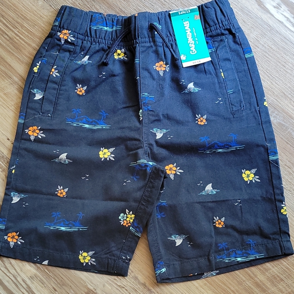 🆕 beachy shorts!